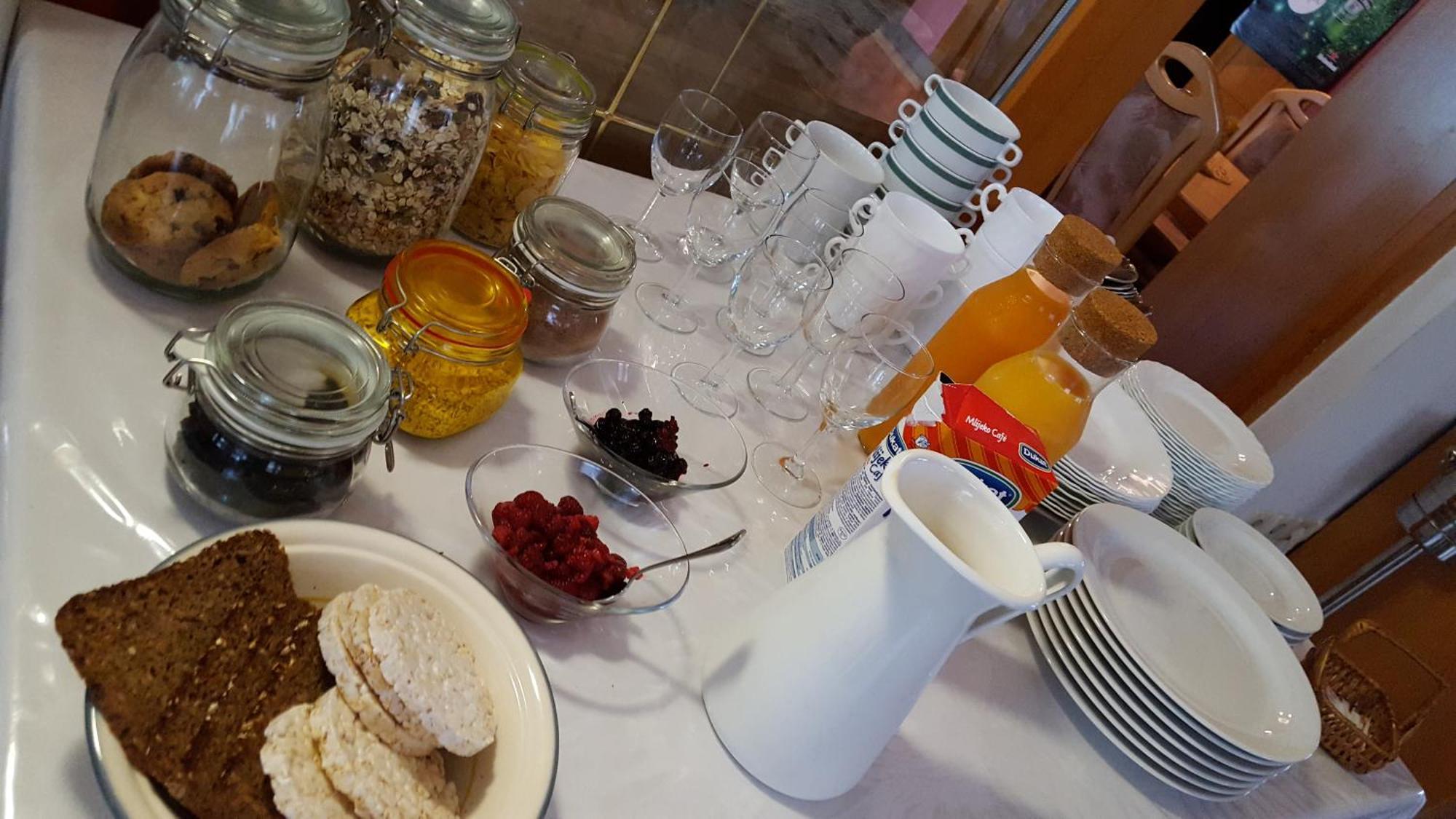 Rosa Bed And Breakfast Podgorje  Экстерьер фото