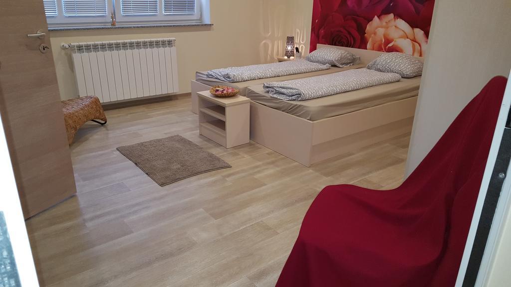 Rosa Bed And Breakfast Podgorje  Экстерьер фото